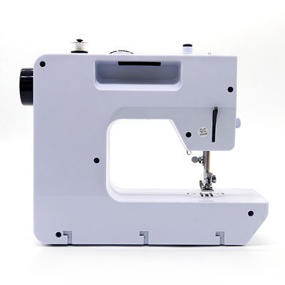 Мини швейная машина UFR-737 6V 1.2A с аккумуляторным питанием
